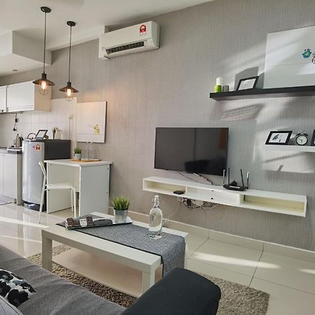 2 bedroom apartment - MyCrib Neocyber Cyberjaya Buitenkant foto
