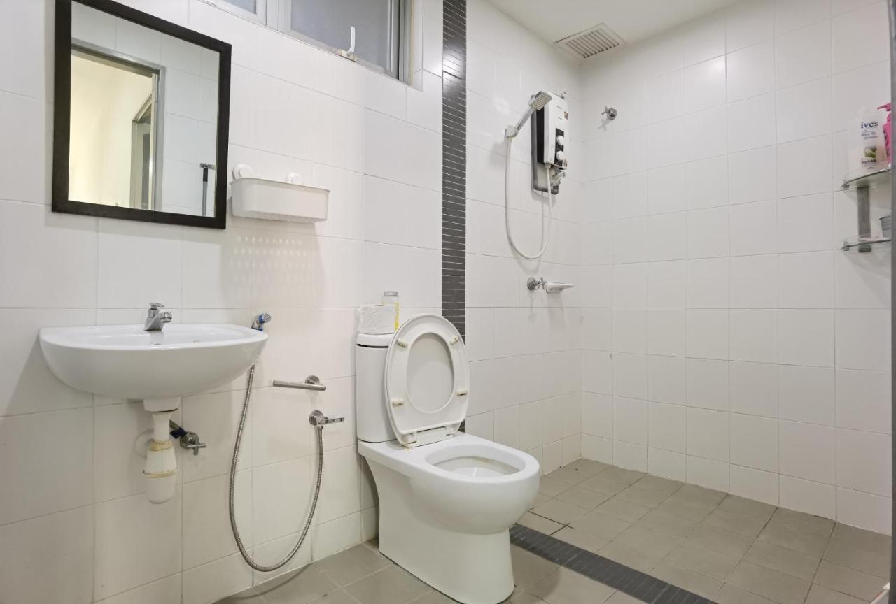 2 bedroom apartment - MyCrib Neocyber Cyberjaya Buitenkant foto