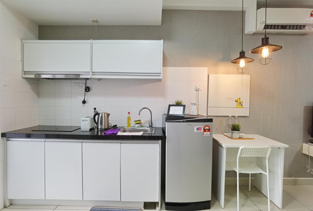2 bedroom apartment - MyCrib Neocyber Cyberjaya Buitenkant foto